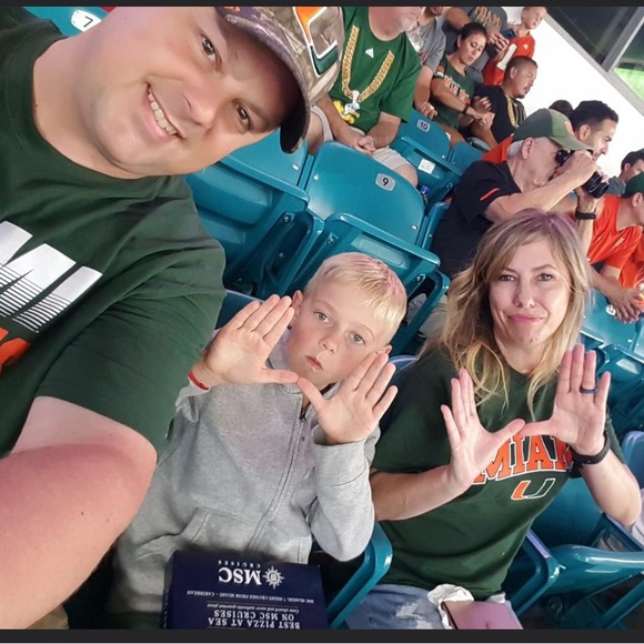 Meet your Posher, Posh - Picture 4 of 7